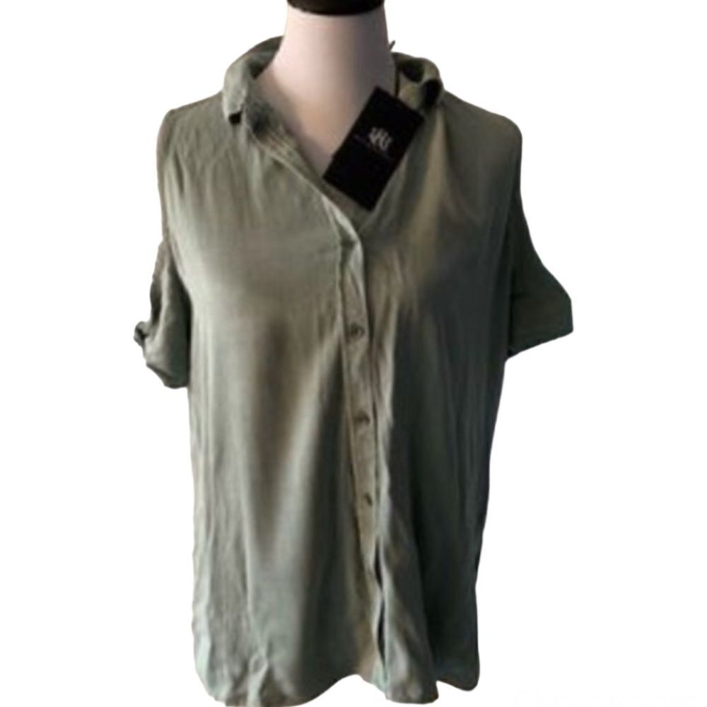 🆕 Rock & Republic Women's Top Open Shoulder size L